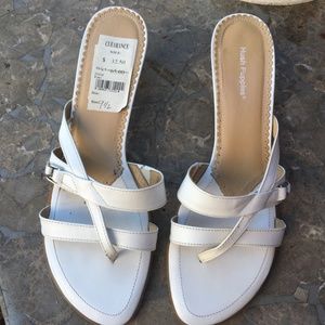 Women's Sandals in white by Hush puppies.